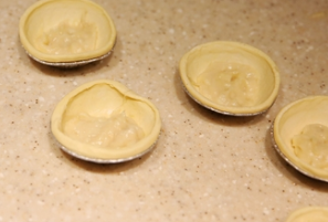 Making Crispy Durian Pastry With Egg Tart Skin