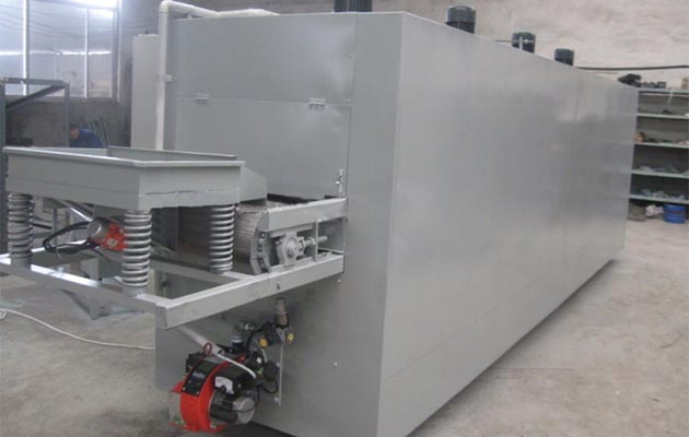 Belt type peanut roaster machine